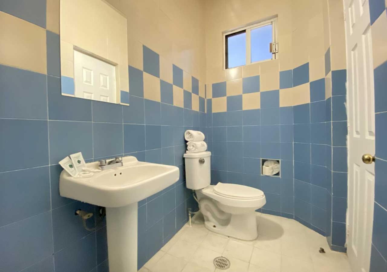 Hotel Gran Via Central Meksika Dış mekan fotoğraf