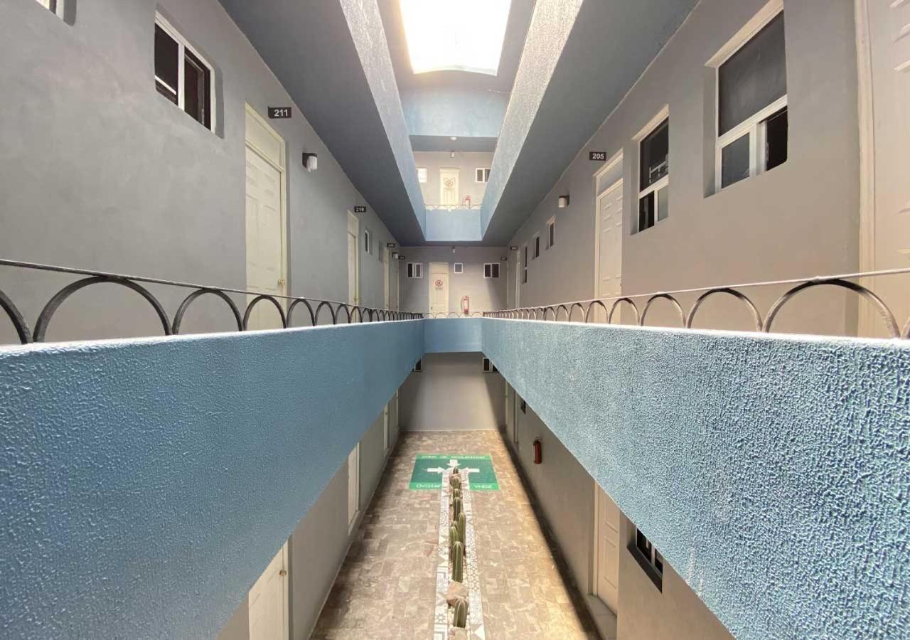 Hotel Gran Via Central Meksika Dış mekan fotoğraf