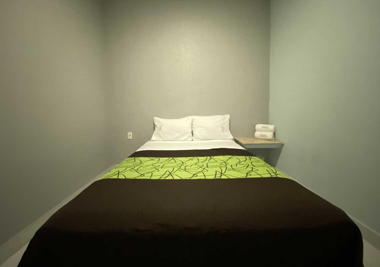 Hotel Gran Via Central Meksika Dış mekan fotoğraf