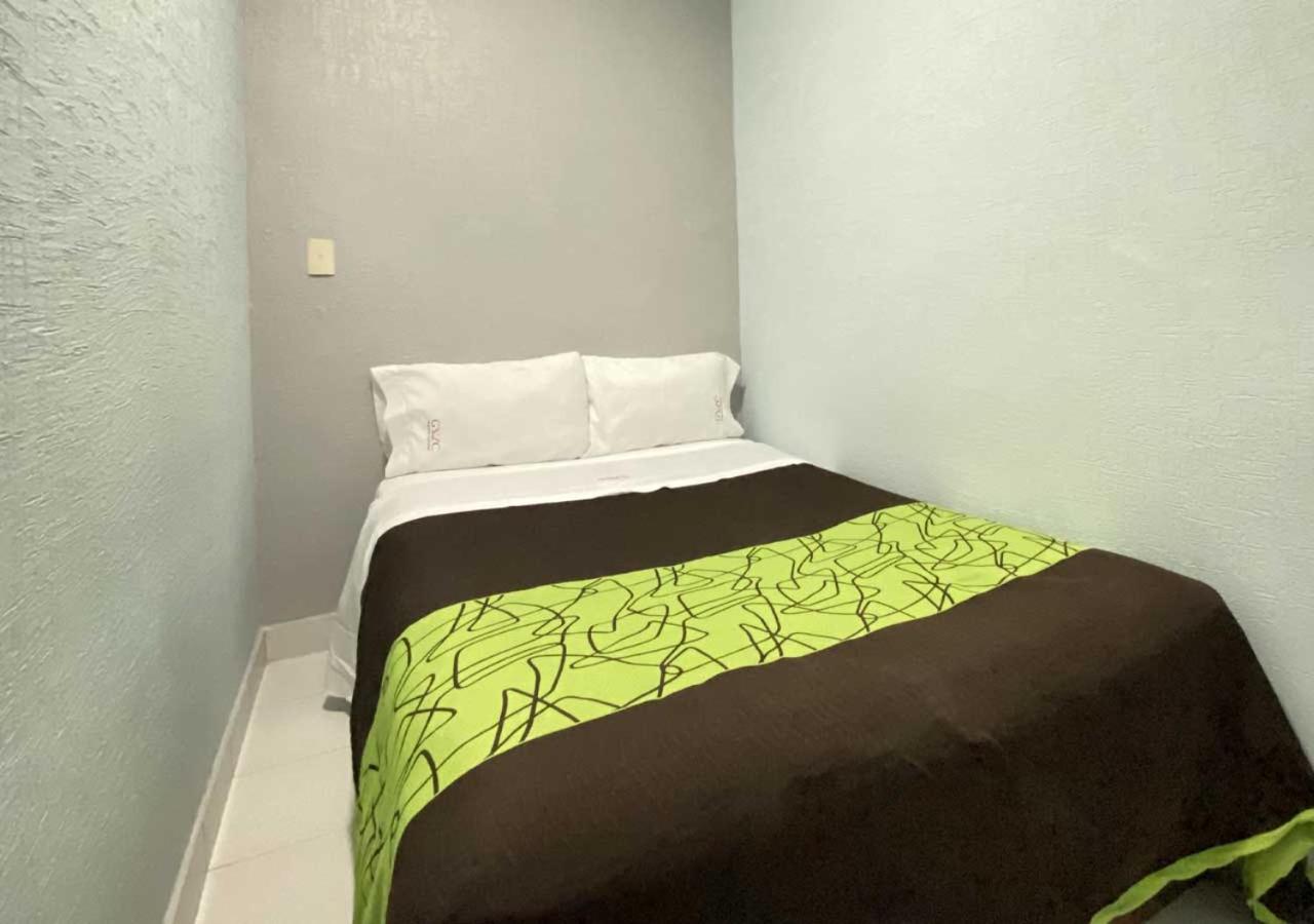 Hotel Gran Via Central Meksika Dış mekan fotoğraf